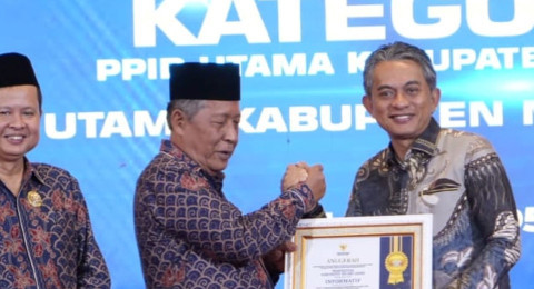 Muaro Jambi Raih Predikat Kabupaten Informatif Terbaik KIP 2025